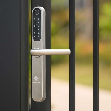MONTE CARLO PLUS SILBER – Intelligentes Türschloss mit Fingerabdruck, Bluetooth, WLAN, PIN-Code, RFID-Karte und Schlüssel